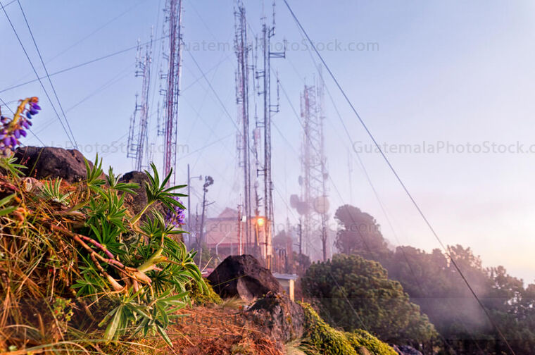Antenas de comunicación en el Volcán de Agua