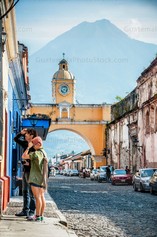 Calle del Arco de Santa Catalina, Antigua Guatemala