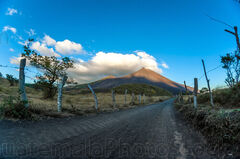 Caminos a los campos de lava Volcán de Pacaya