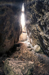 Cueva de Quen Santo