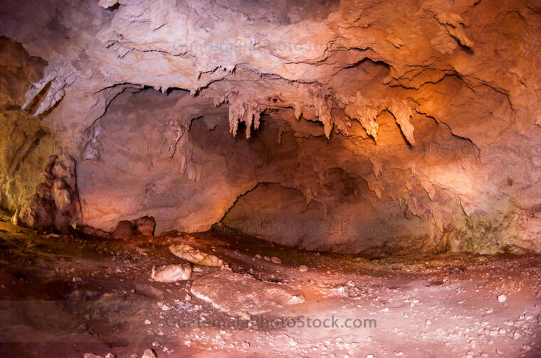 Cueva Actun Kan