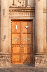 Puerta Santa en la Fachada Catedral Metropolitana