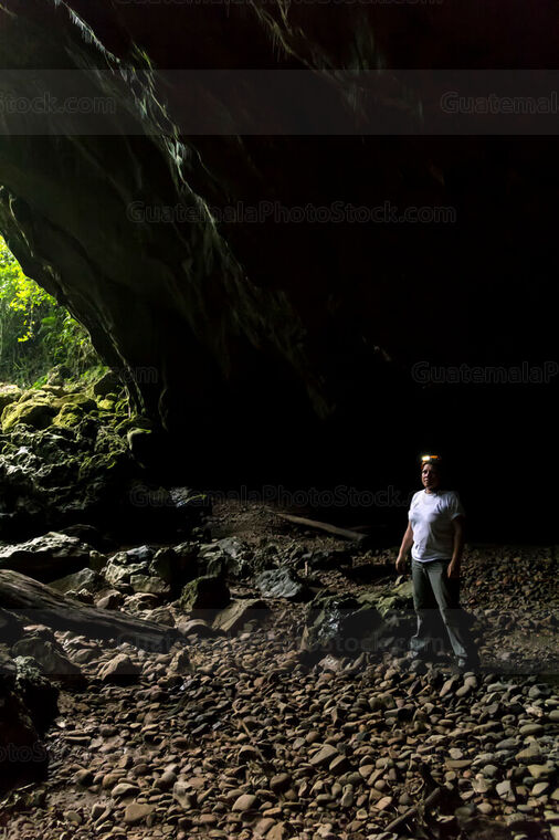 Cueva del Río Seco en San Francisco Momonlac