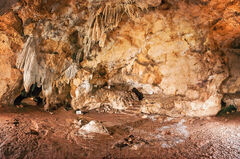 Cueva de Actun Kan