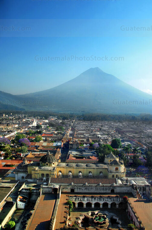 Antigua Guatemala desde el aire