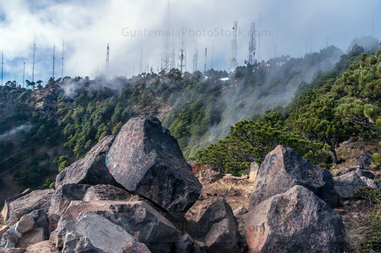 Torres de comunicación del Volcán de Agua