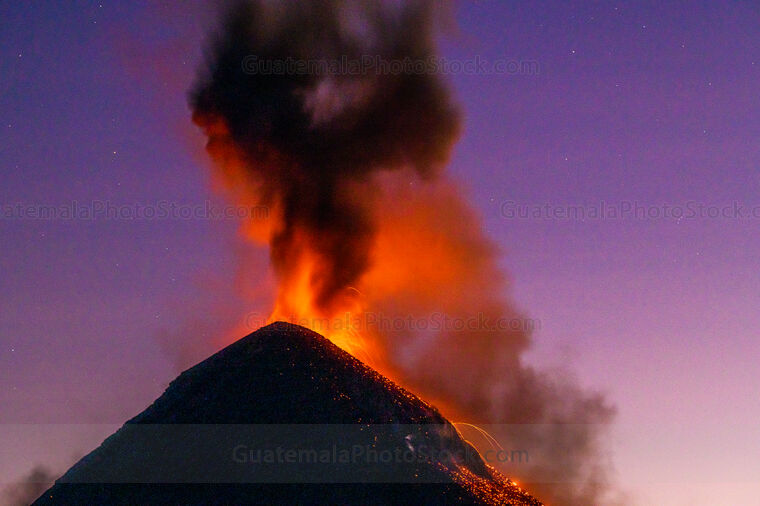 Erupción Volcán de Fuego