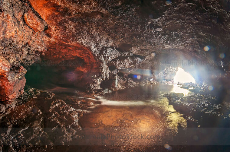 Cueva de Andá Mirá