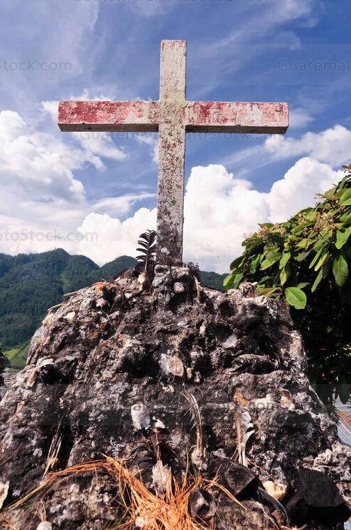 Cruz del Santuario Chi-Ixim