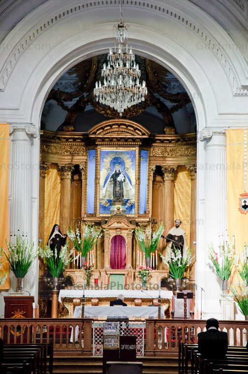 Altar de la iglesia de El Carmen, Zona 1