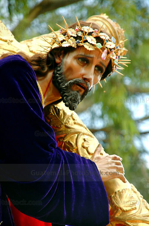 Consagrada Imagen de Jesús Nazareno del Consuelo