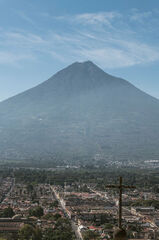 Volcán de Agua y Antigua Guatemala