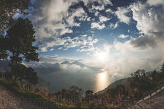 Atardecer sobre Lago de Atitlán, Sololá