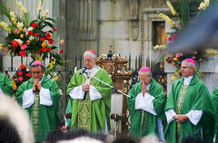 Celebración Eucaristica por Rodolfo Cardenal Quezada Toruño