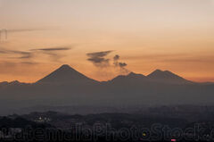 Volcanes alrededor de la Ciudad de Guatemala