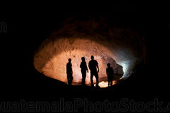 Interior de la Cueva de la cobanerita