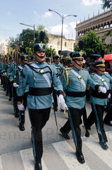 Gastadores de las escuelas militares en el Desfile del 15 de septiembre