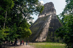 Templo V del Parque Nacional Tikal