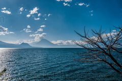 Lago de Atitlán y Cerro de Oro