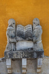Monumento a Pepe Milla en la entrada a Antigua Guatemala